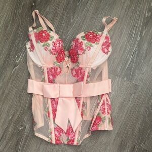 Victoria's Secret Pink Floral Lace Bustier